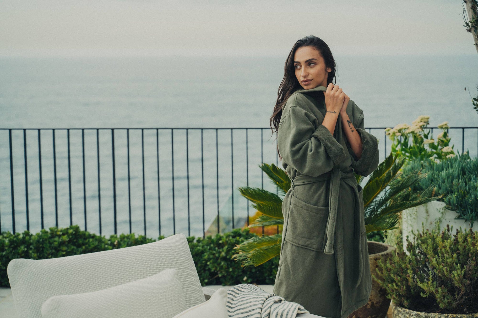 Vintage Wash Robe | Olive