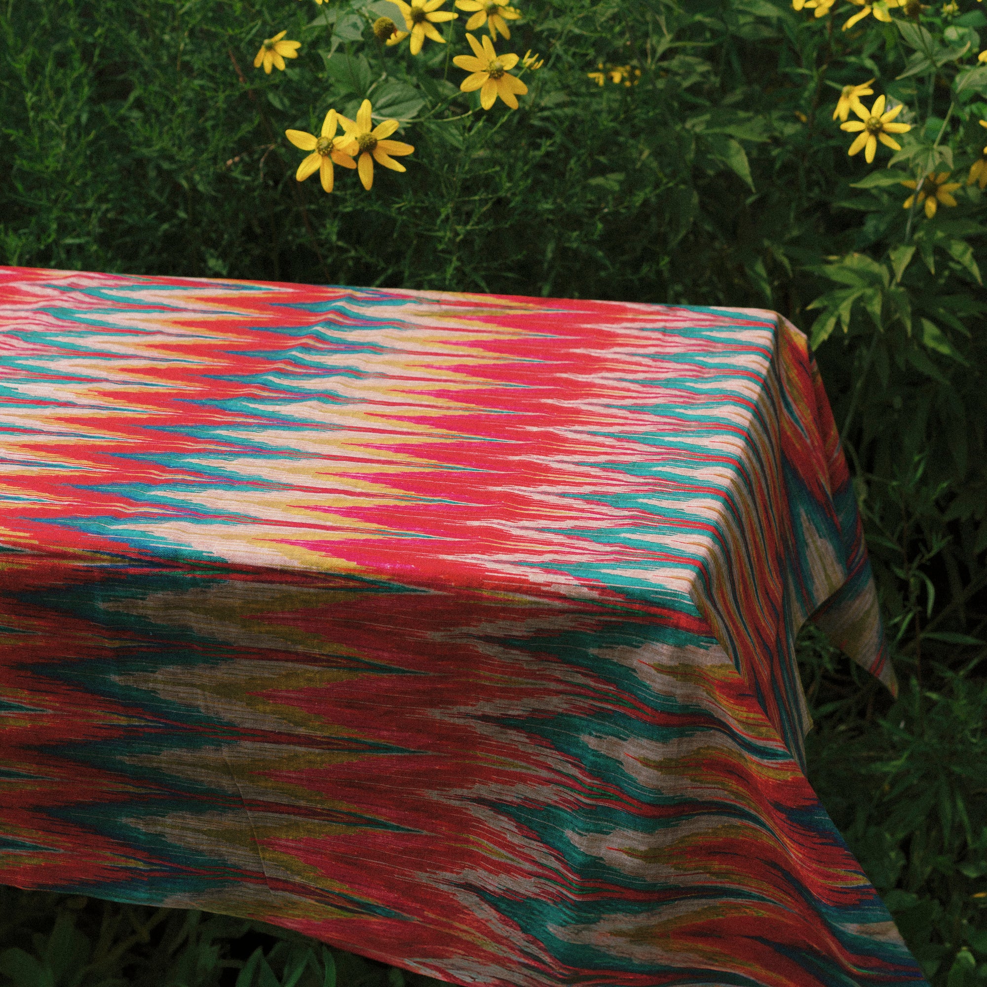 Les Ottomans Hand Painted Zig Zag Tablecloth