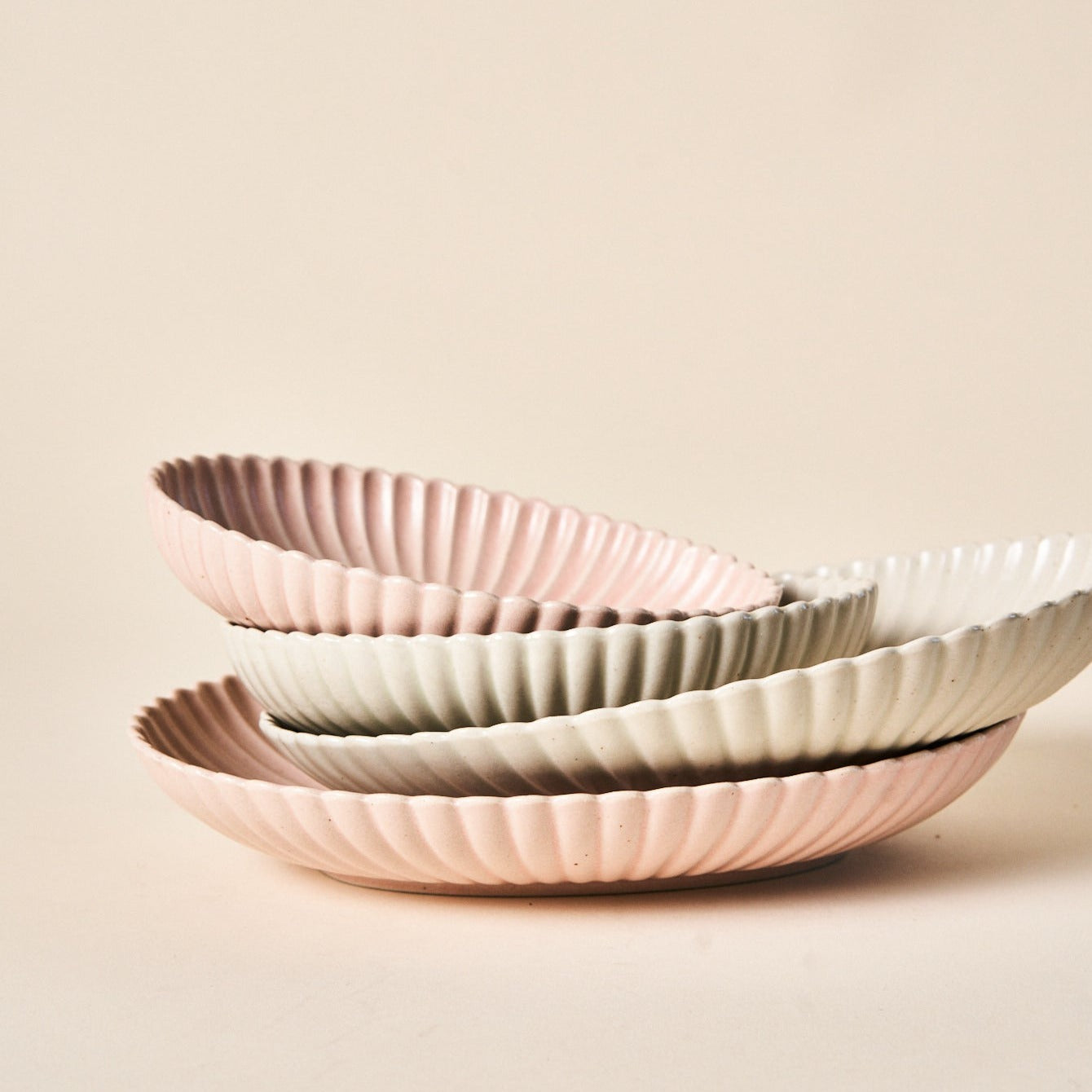 Small Shunshou Oval Bowl by Marumitsu