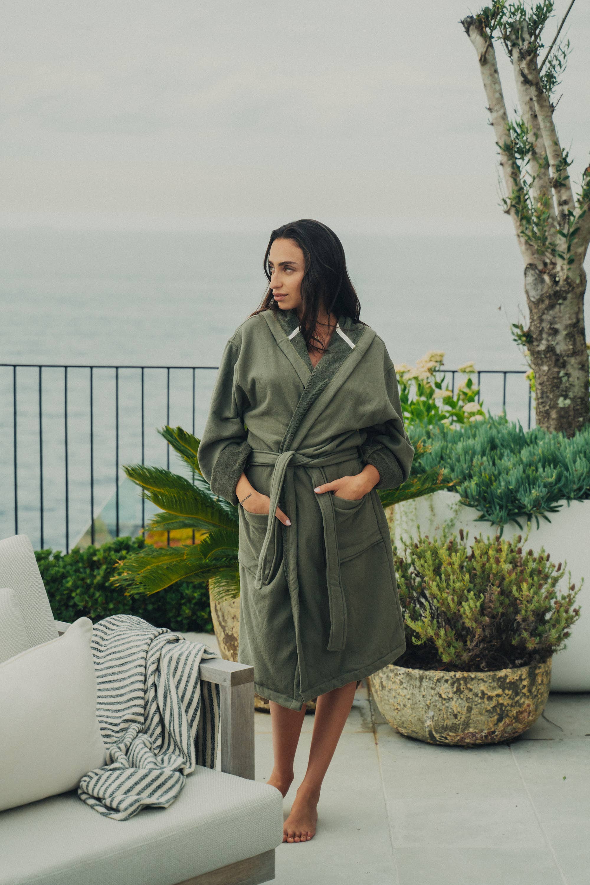 Vintage Wash Robe | Olive