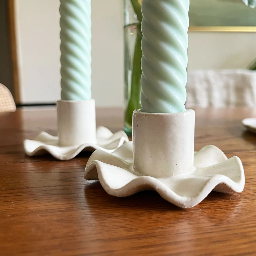 Ruffle Candle Holder