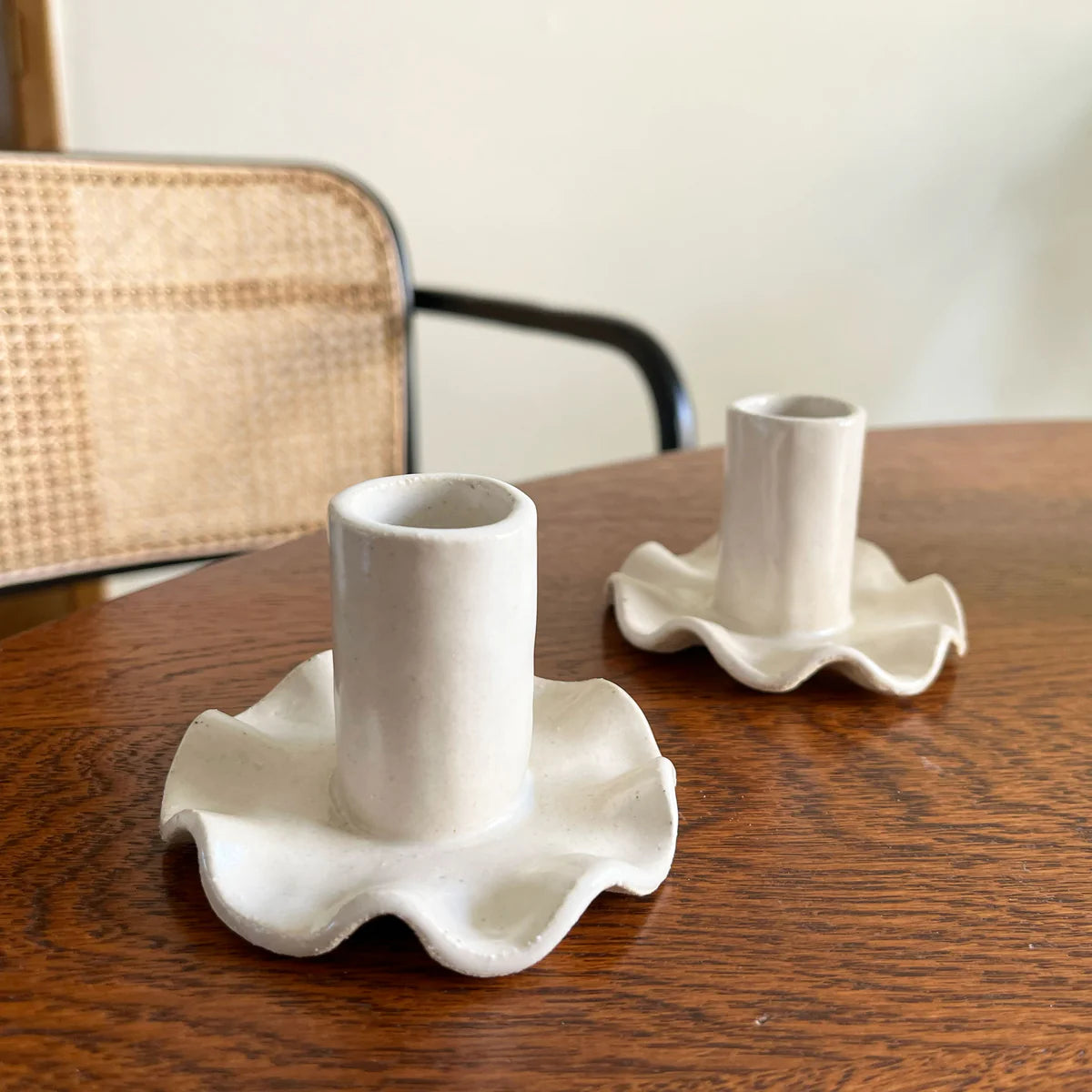 Ruffle Candle Holder